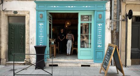 A restaurant in Nîmes.